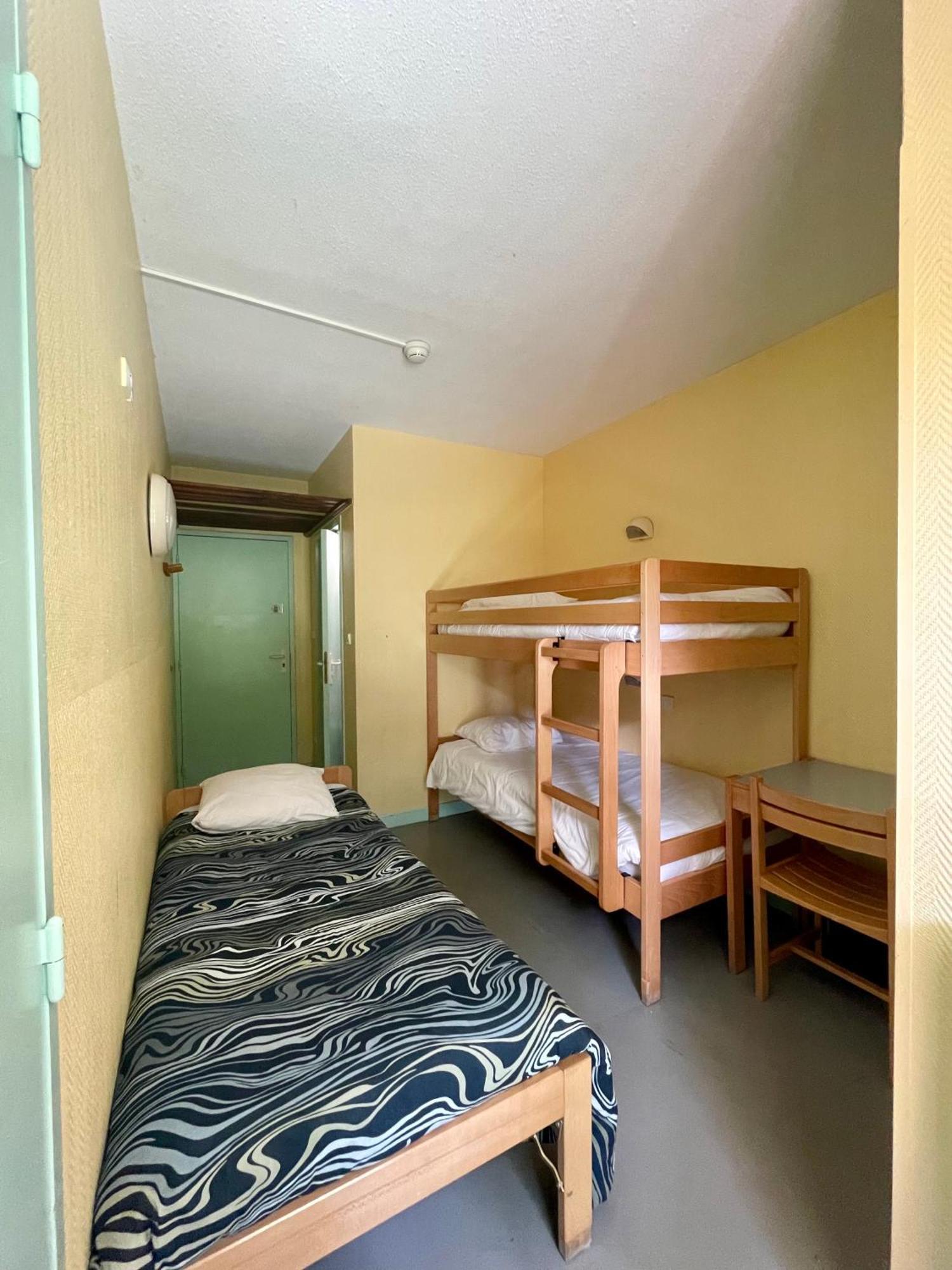 La Baleine Blanche - Chambres Campan Bilik gambar