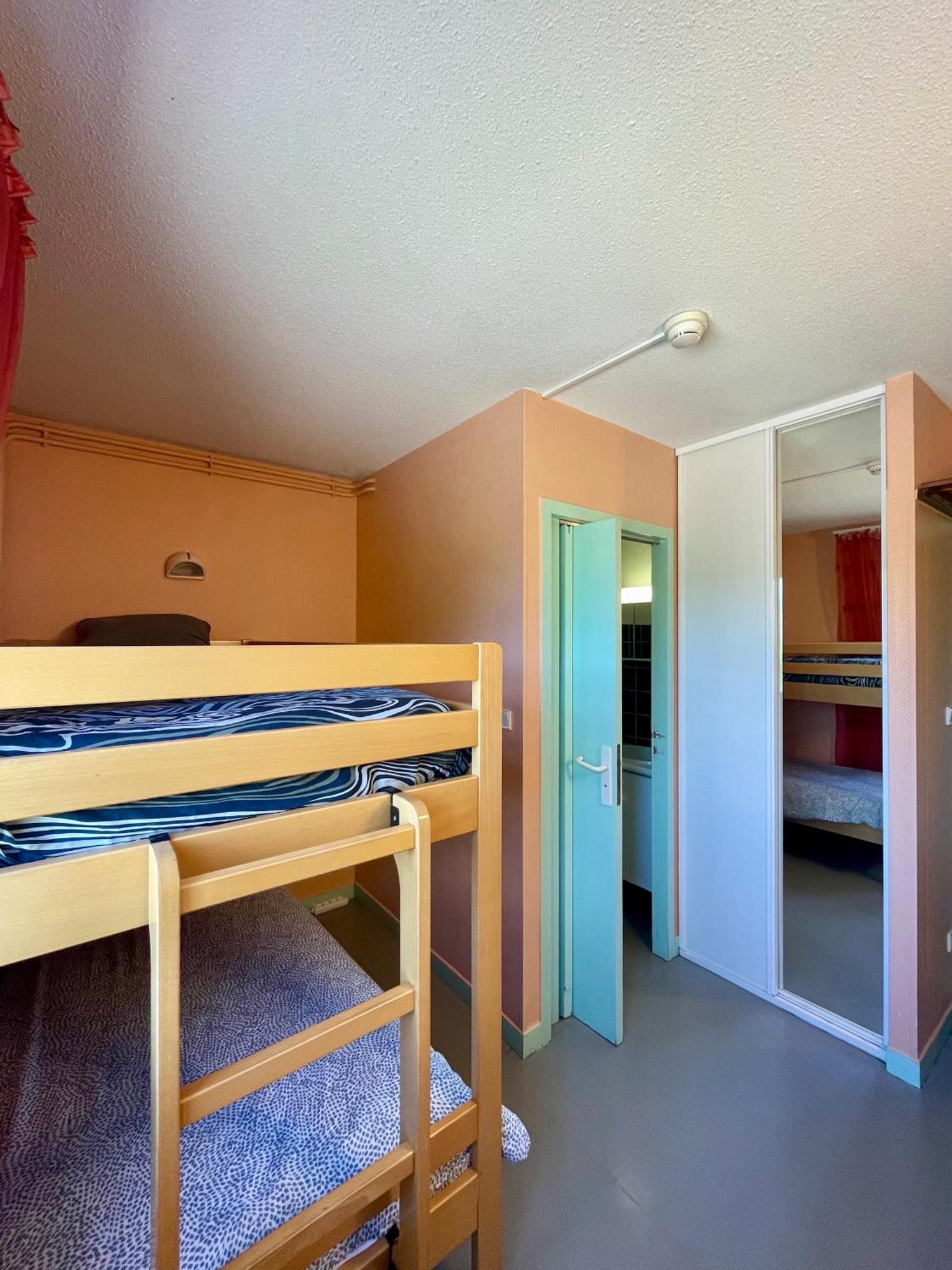 La Baleine Blanche - Chambres Campan Bilik gambar